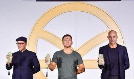 王牌情书最新爆料,揭秘明星情侣甜蜜背后的秘密